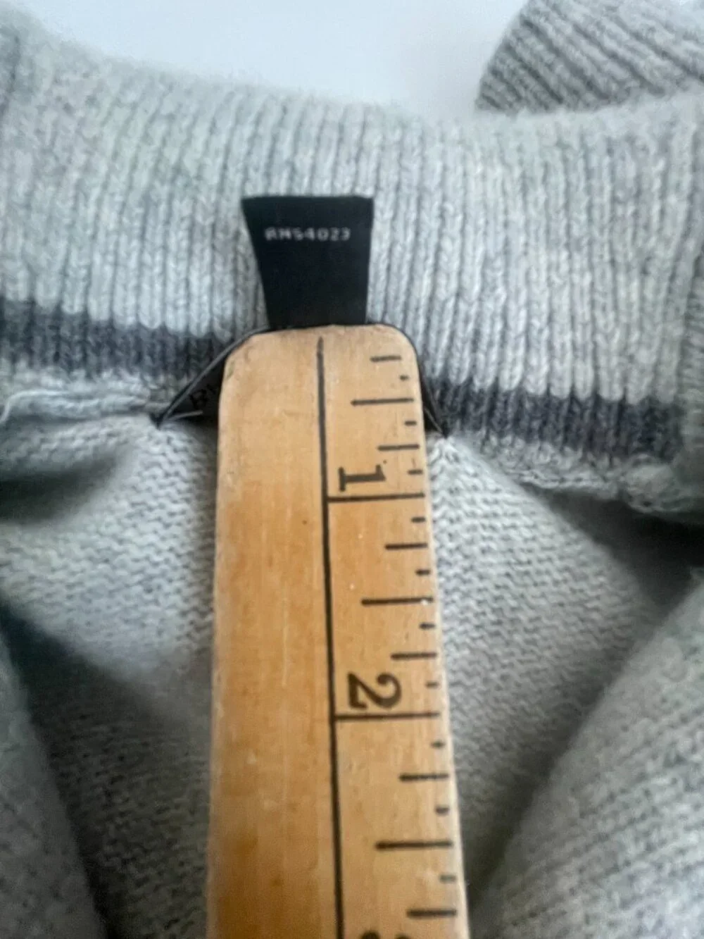 Banana Republic Italian Yarn Merino Wool Blend Shawl Collar Sweater Gray XL